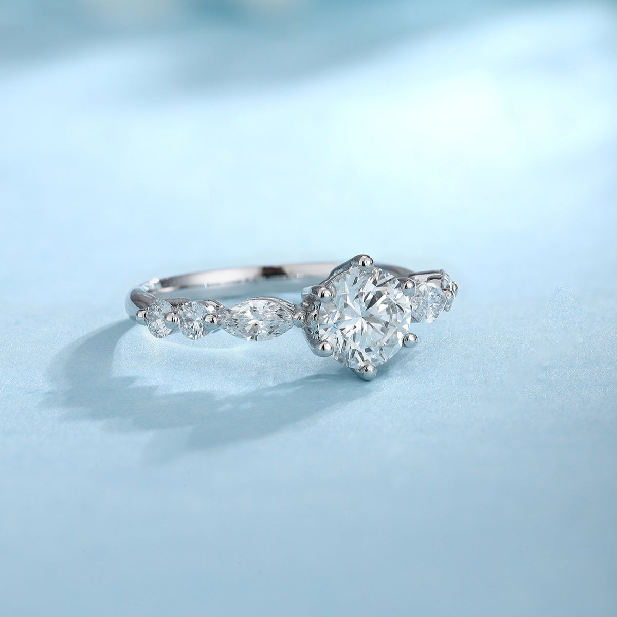 PT950 1.00ct Lab Grown Diamond Ring