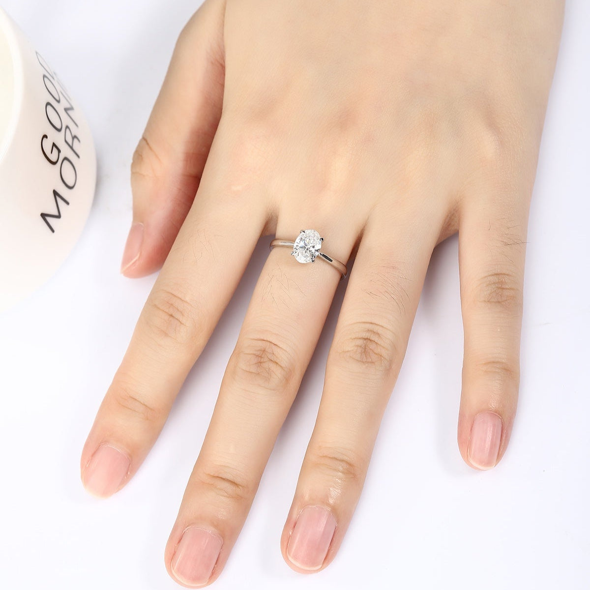 PT950 1.00ct Oval Shaped Lab Grown Diamond Single Diamond Ring