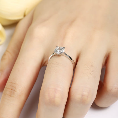 PT950 0.32ct Lab Grown Diamond Ring