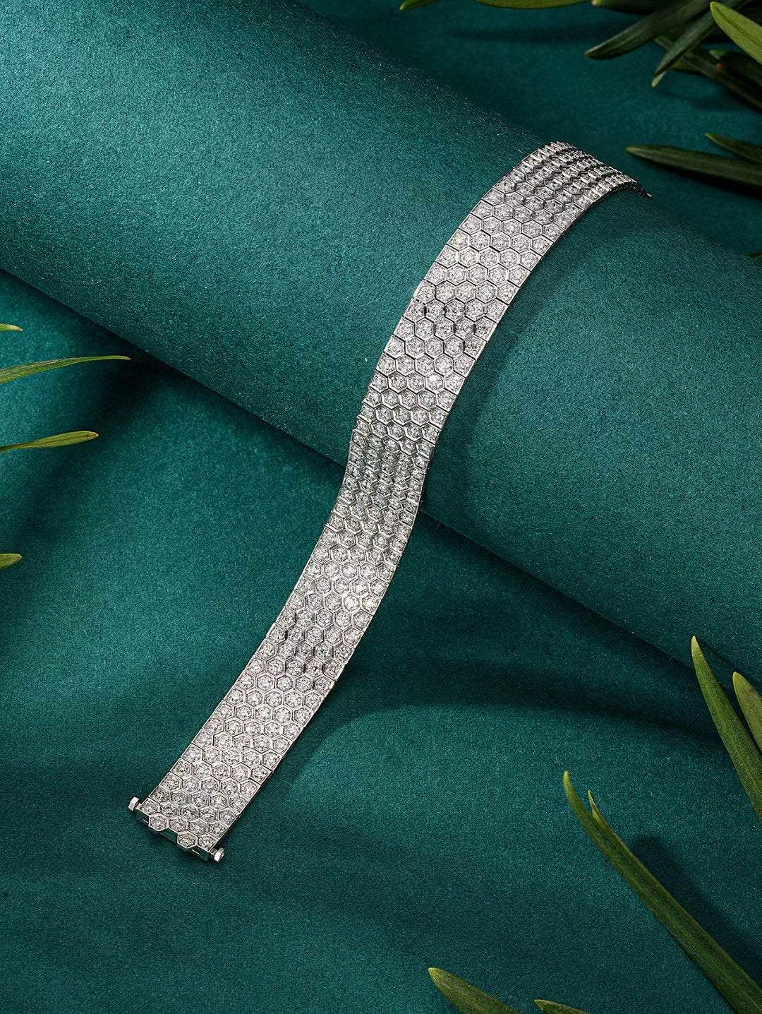 14K Round Diamond Luxury Bracelet