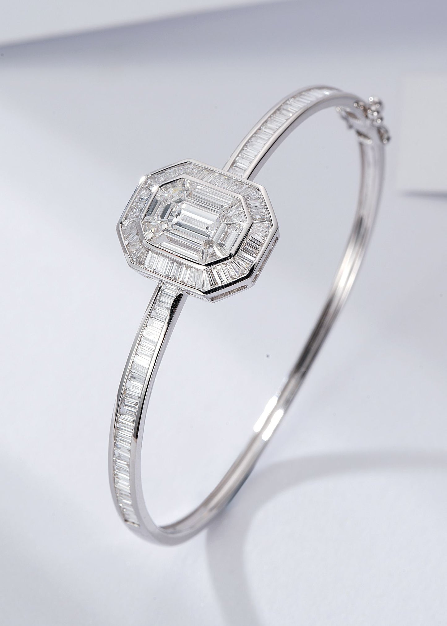 14K Lab Grown Diamond Emerald Cut Bracelets