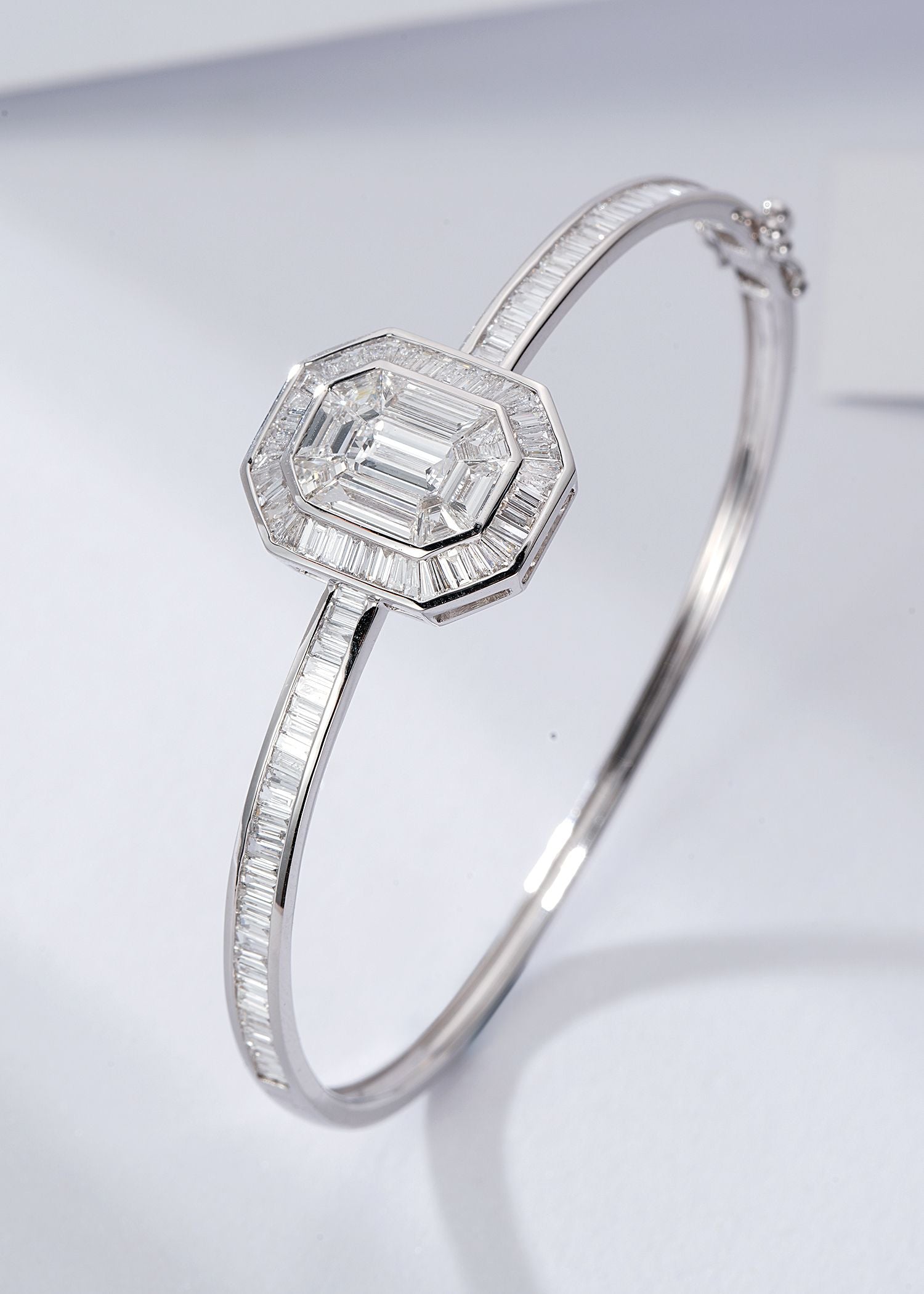 14K Lab Grown Diamond Emerald Cut Bracelets