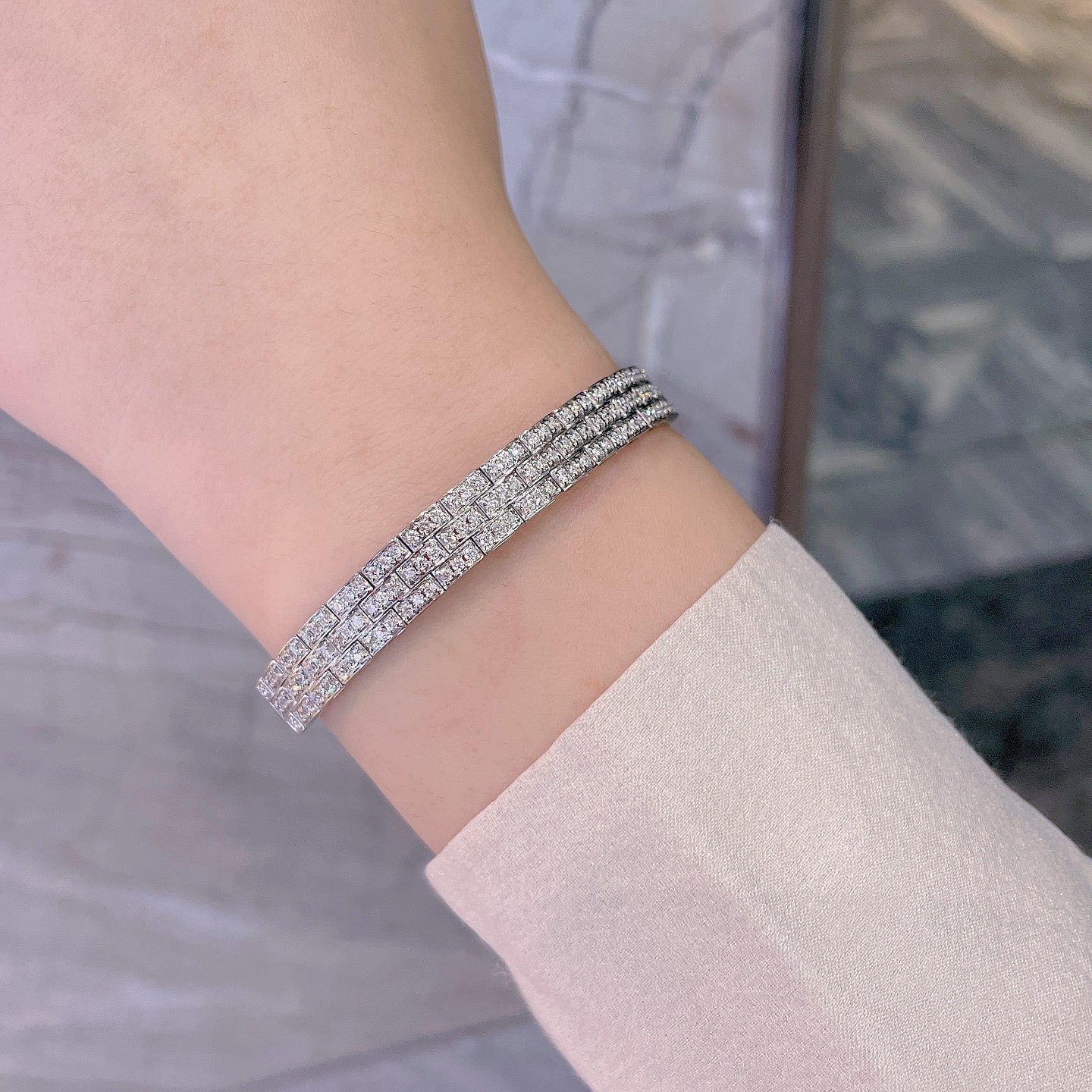 14K Lab Grown Diamond Spring Round Diamond Bracelet