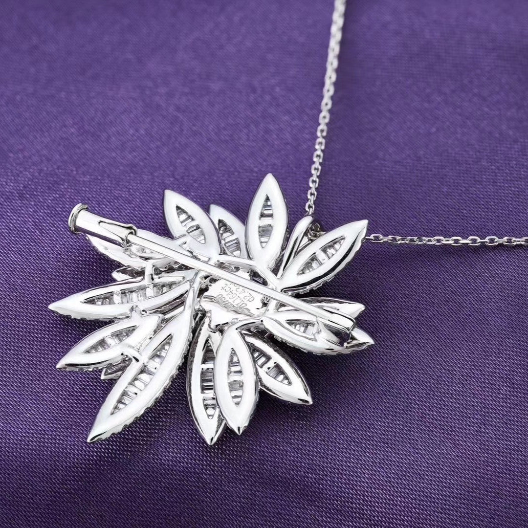 Maple Leaf Shape Brooch/Pendant (worn twice)