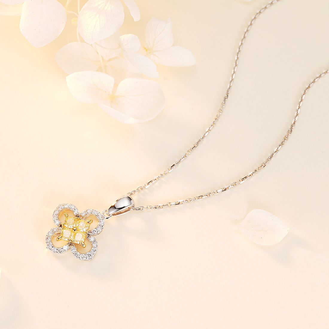 14K Four Leaf Pendant