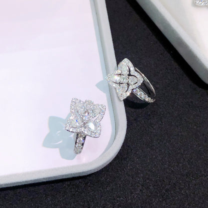 14K Lucky Four Leaf Ring