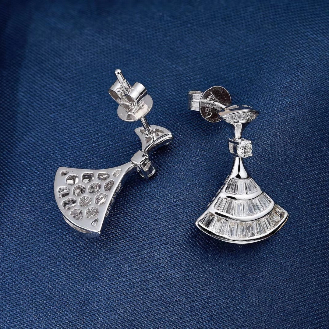 14K Small Skirt Earrings