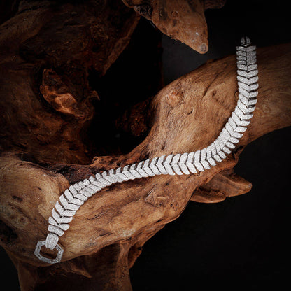 14K Lab Grown Diamond T-Button Leaf Bracelet