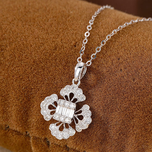 14K Lab Grown Diamond Clover Sugar Pendant