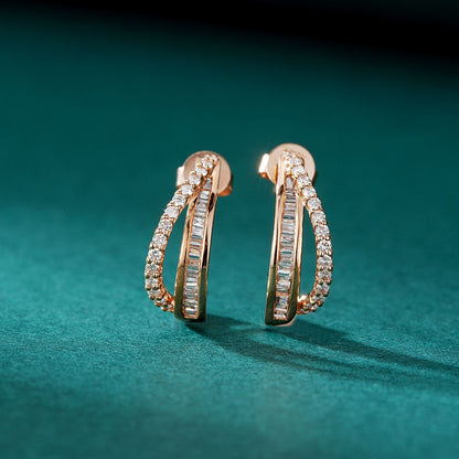 14K Round T-shaped Earrings
