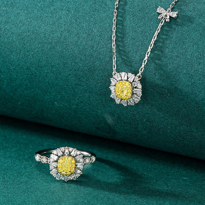 14K Yellow Diamond Round Diamond Ring Arm Circumference T Pillow Shaped Ring