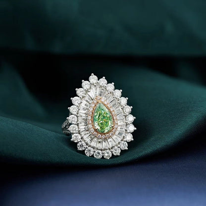 14K Green Diamond Waterdrop Ring