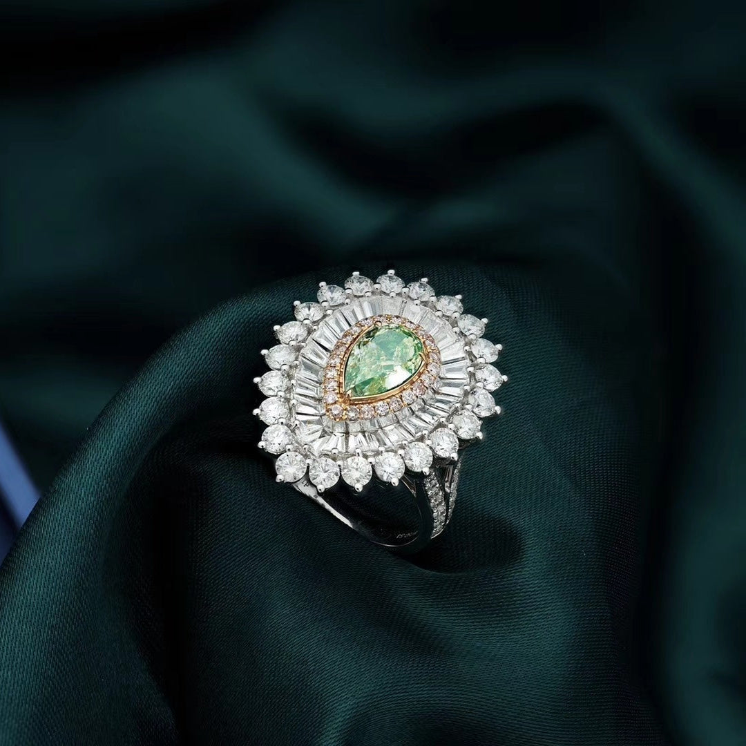 14K Green Diamond Waterdrop Ring