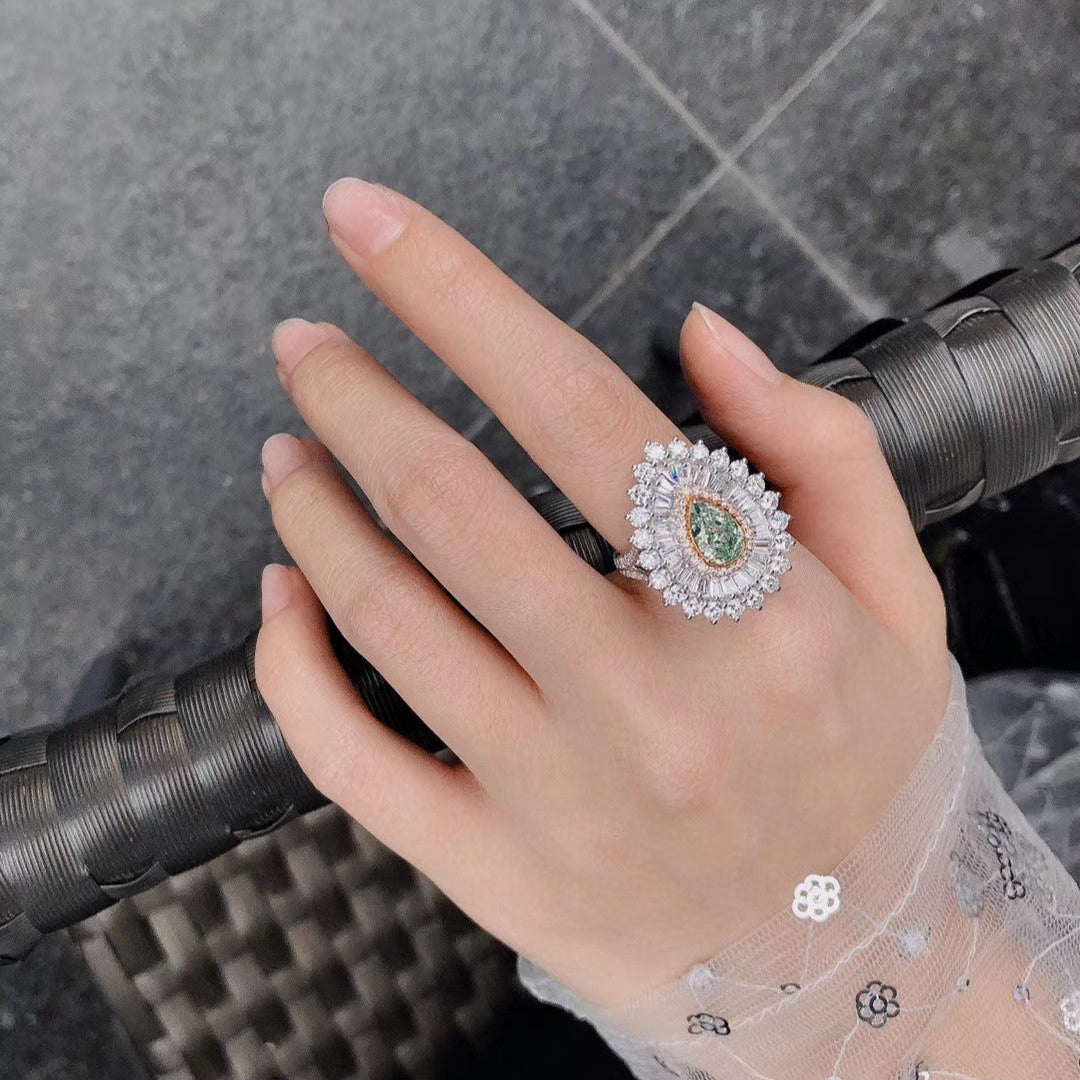 14K Green Diamond Waterdrop Ring