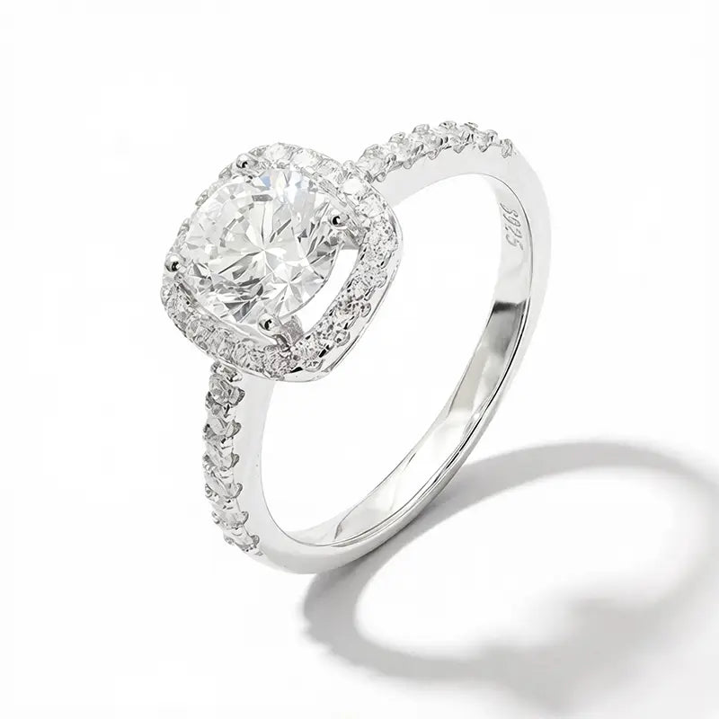 S925 Silver Luxury Sparkling 1ct Round Lab Grown Diamond Ring