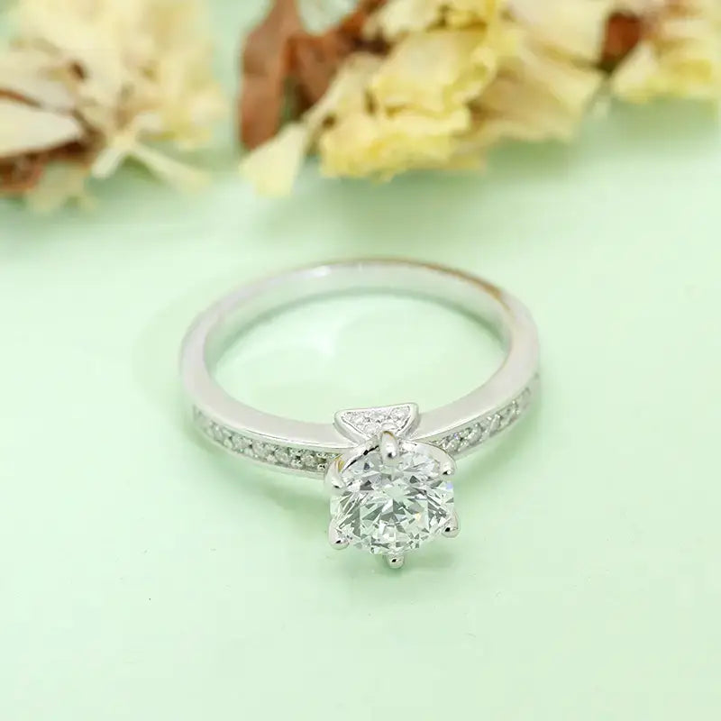 S925 Silver Light Luxury 1ct Cultivated Diamond Six‑Prong Ring