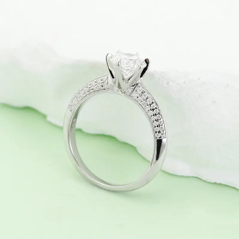 S925 Silver Light Luxury 1ct Cultivated Diamond Six‑Prong Ring