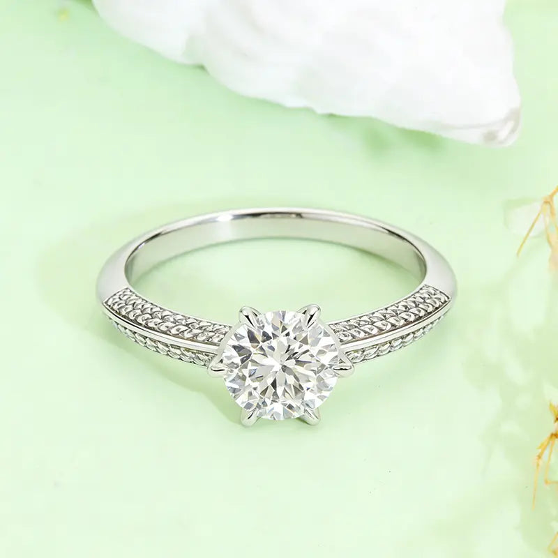 S925 Silver Light Luxury 1ct Cultivated Diamond Six‑Prong Ring