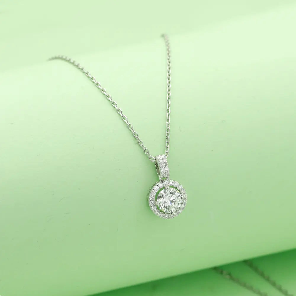 S925 Silver Brilliant Halo Solitaire Lab Grown Diamond Necklace