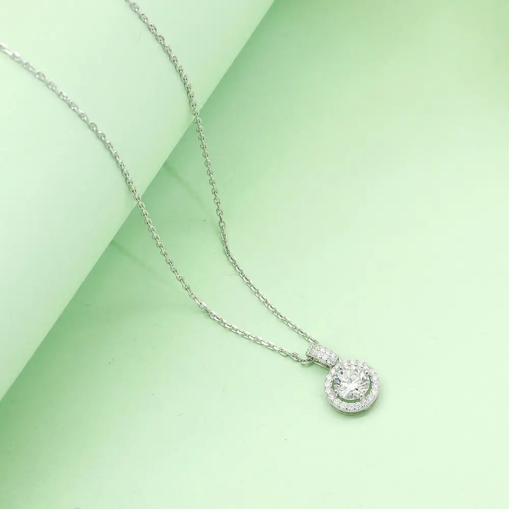S925 Silver Brilliant Halo Solitaire Lab Grown Diamond Necklace