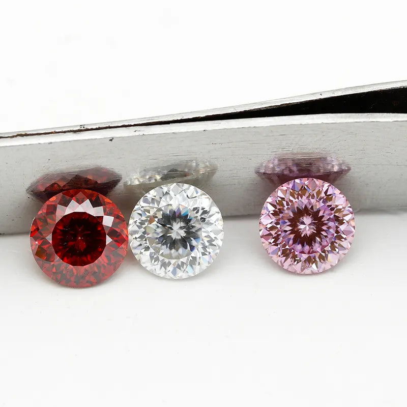 6A Round Brilliant Cut Color Moissanite Set Link