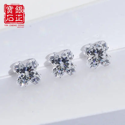 6A Grade 4 Leaf Clover Cut D Color Moissanite