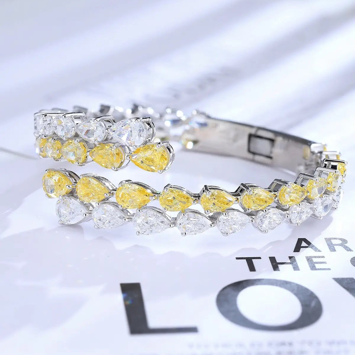S925 Silver 32.67ct Yellow White Sparkling Zircon Water Drop Bracelet A
