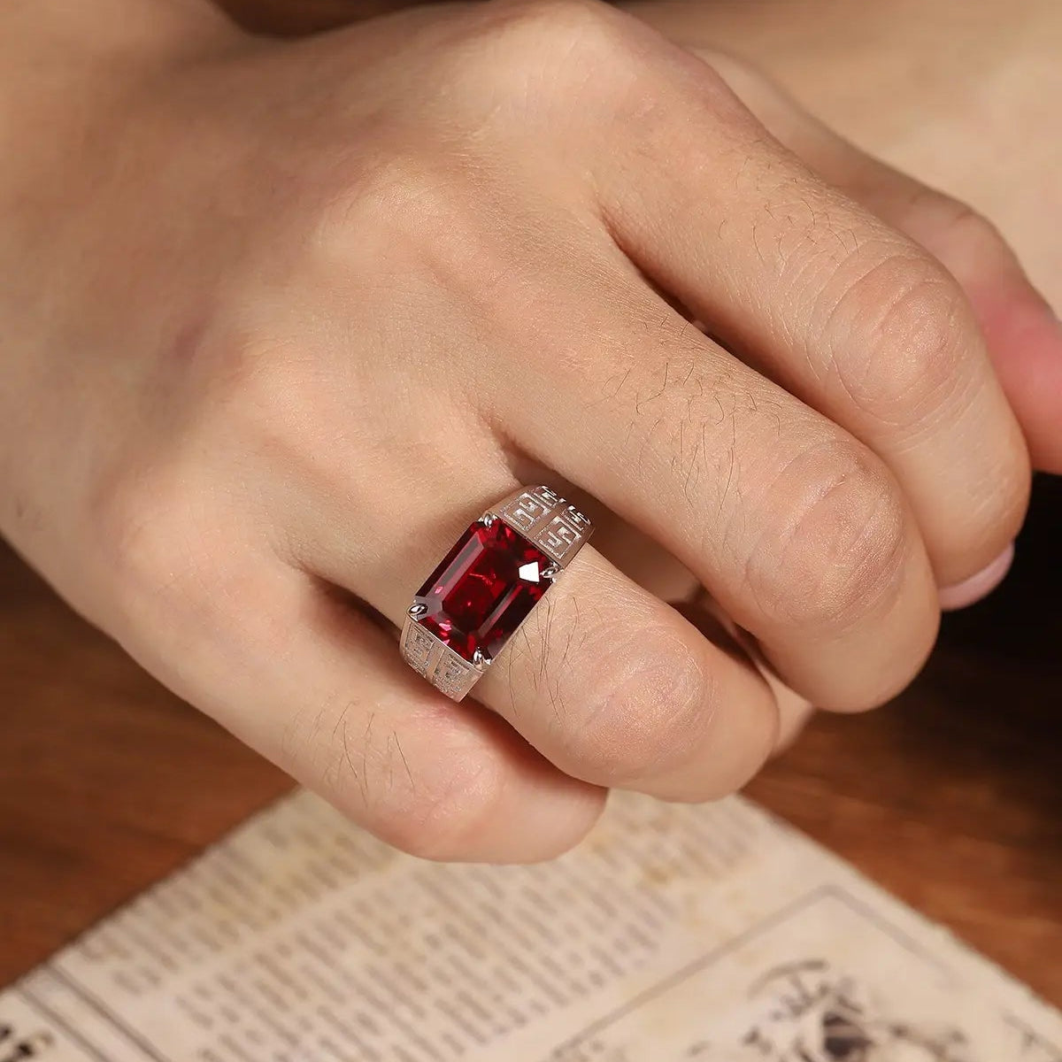 S925 9.07ct Silver Cultivation Red Treasure Male Ring A JRURR1029Y
