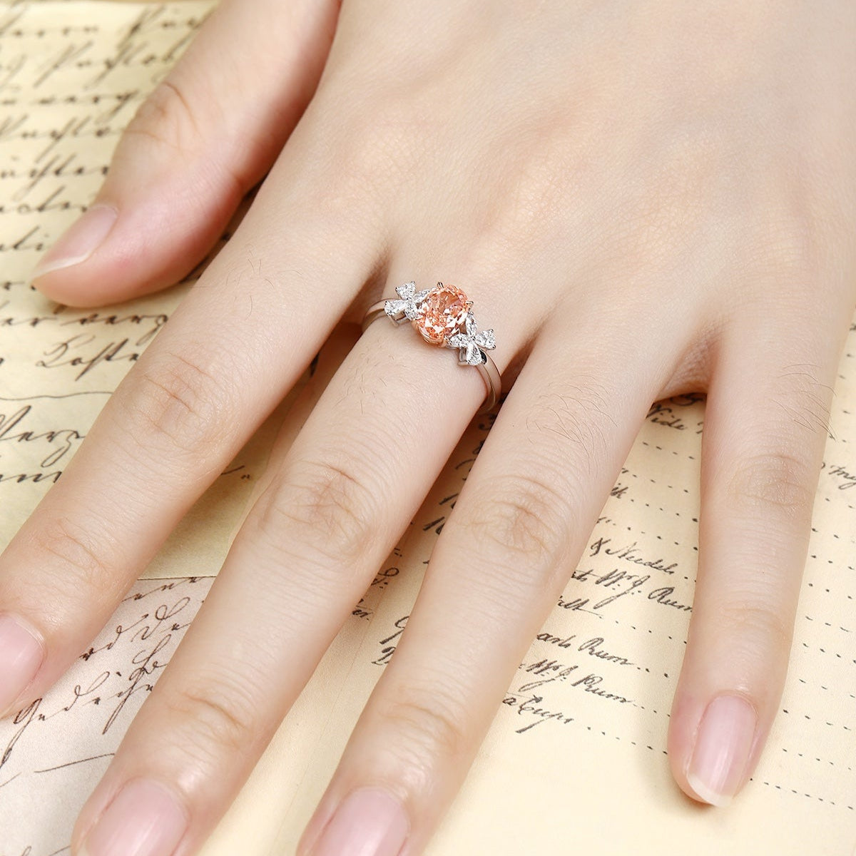 PT950 1.05ct Lab Grown Pink Colors Diamond Ring