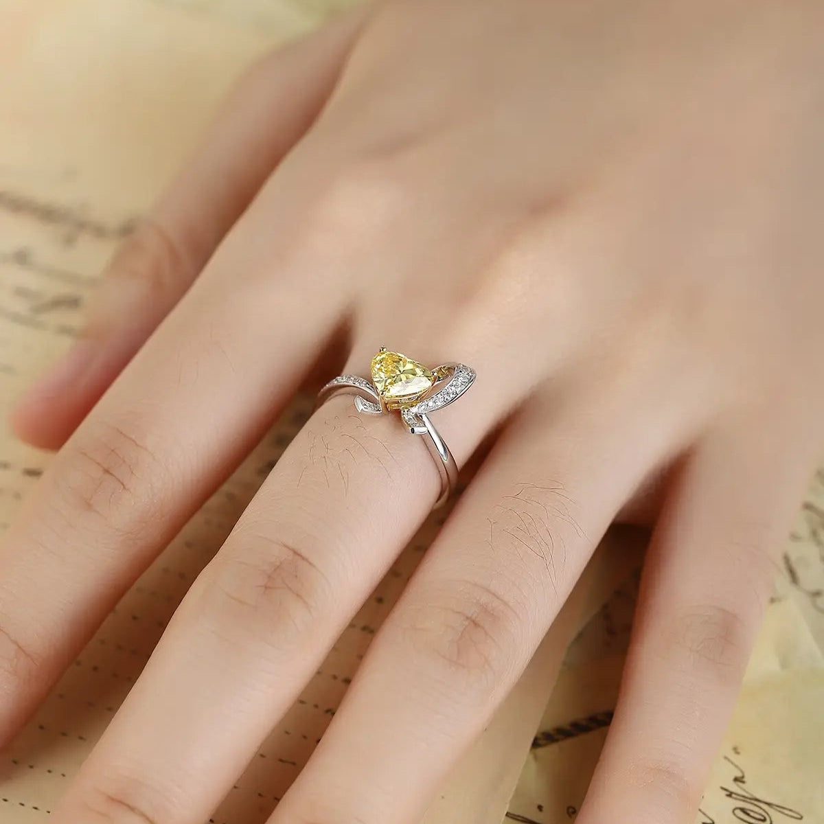 PT950+18K Gold 1.14ct Heart Shape Lab Grown Diamond Ring
