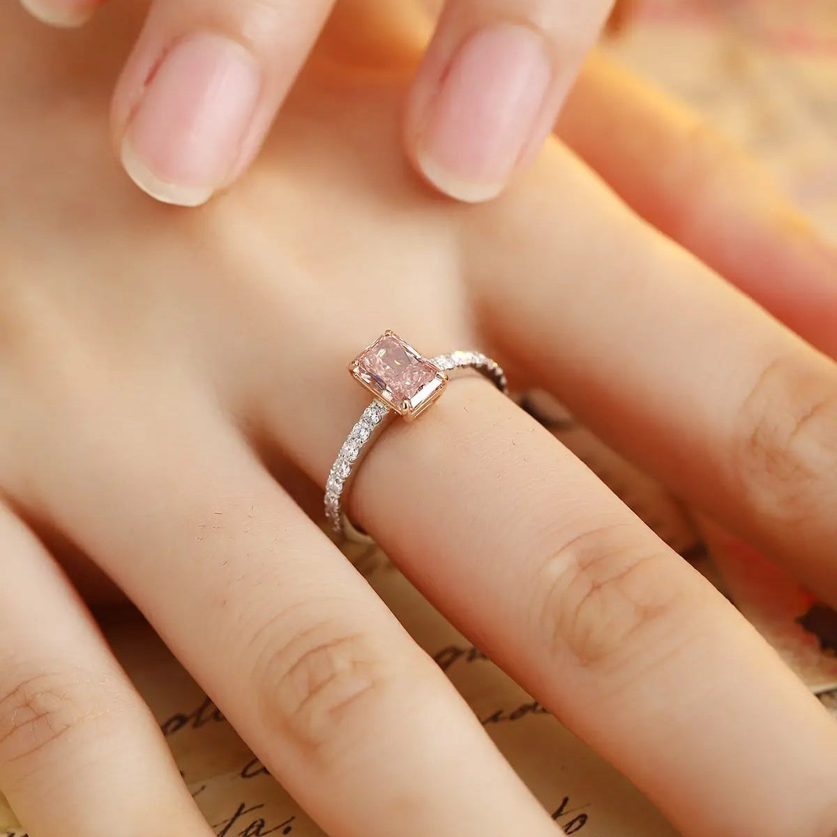 PT950+18K 1.23ct Lab Grown Red Diamond Ring