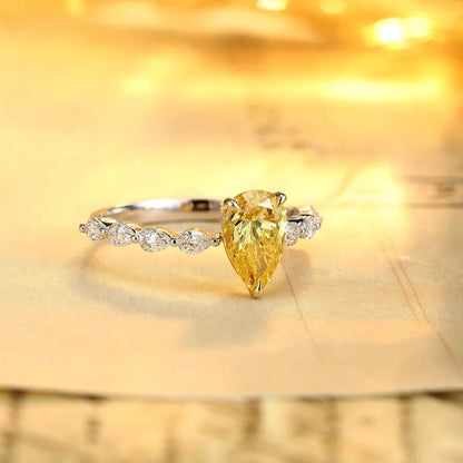 PT950 + 18K 1.11ct Pear Shape Lab Yellow Diamond Ring