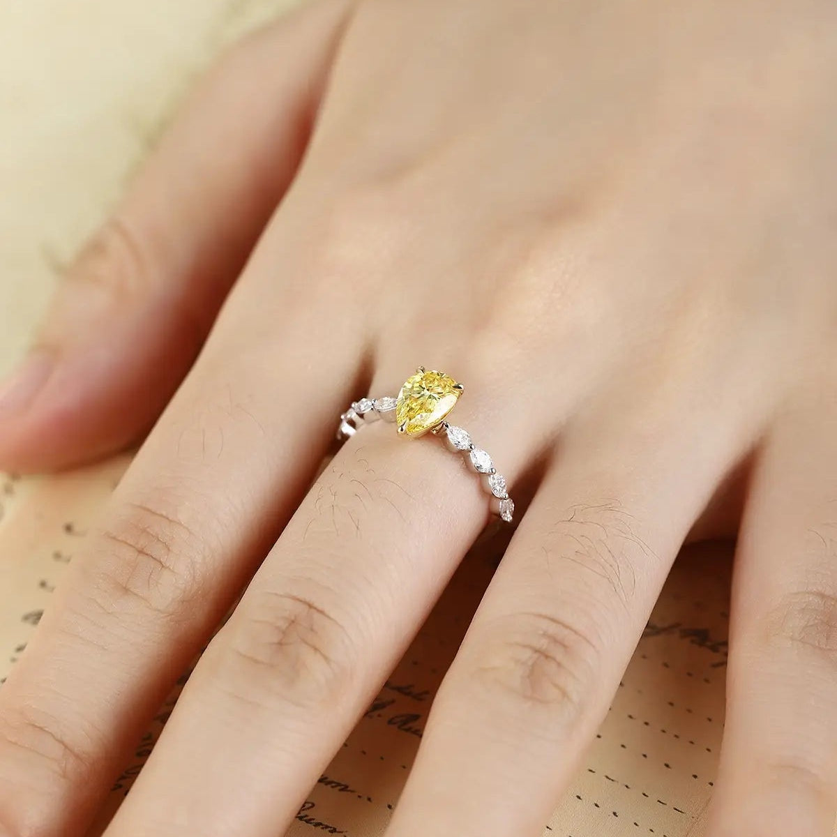 PT950 + 18K 1.11ct Pear Shape Lab Yellow Diamond Ring