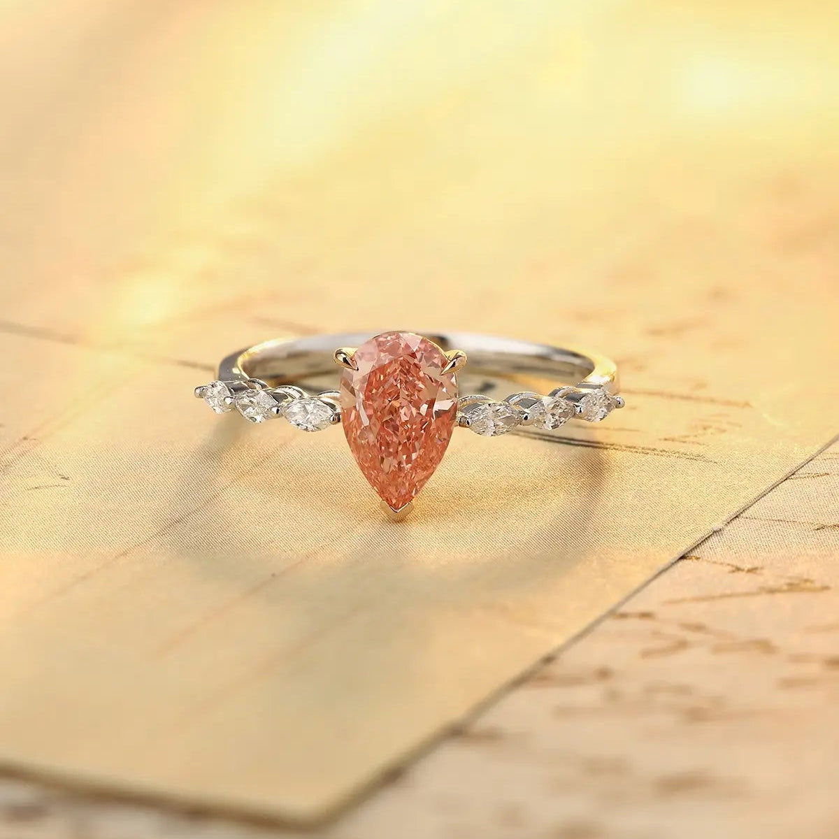 PT950 + 18K 1.01ct Pear Shape Lab Grown Red Diamond Ring