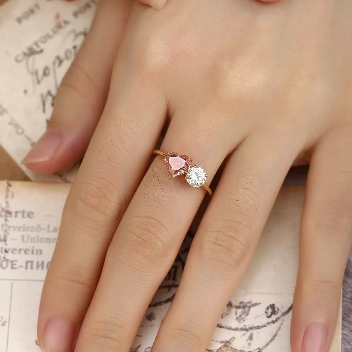 18K Gold 1.43ct Heart Shape Lab Grown Red Diamond Ring