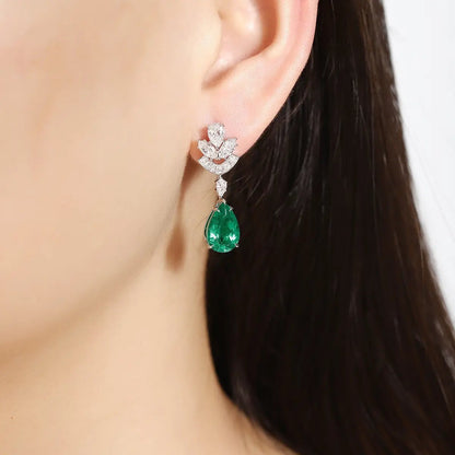PT950 Cultured Diamond Cultured Emerald 5ct Pear Shape Stud Earrings