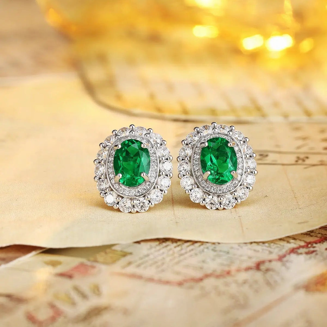 PT950 Lab Grown Diamond & Lab Grown Emerald 2ct Oval Shape Earrings