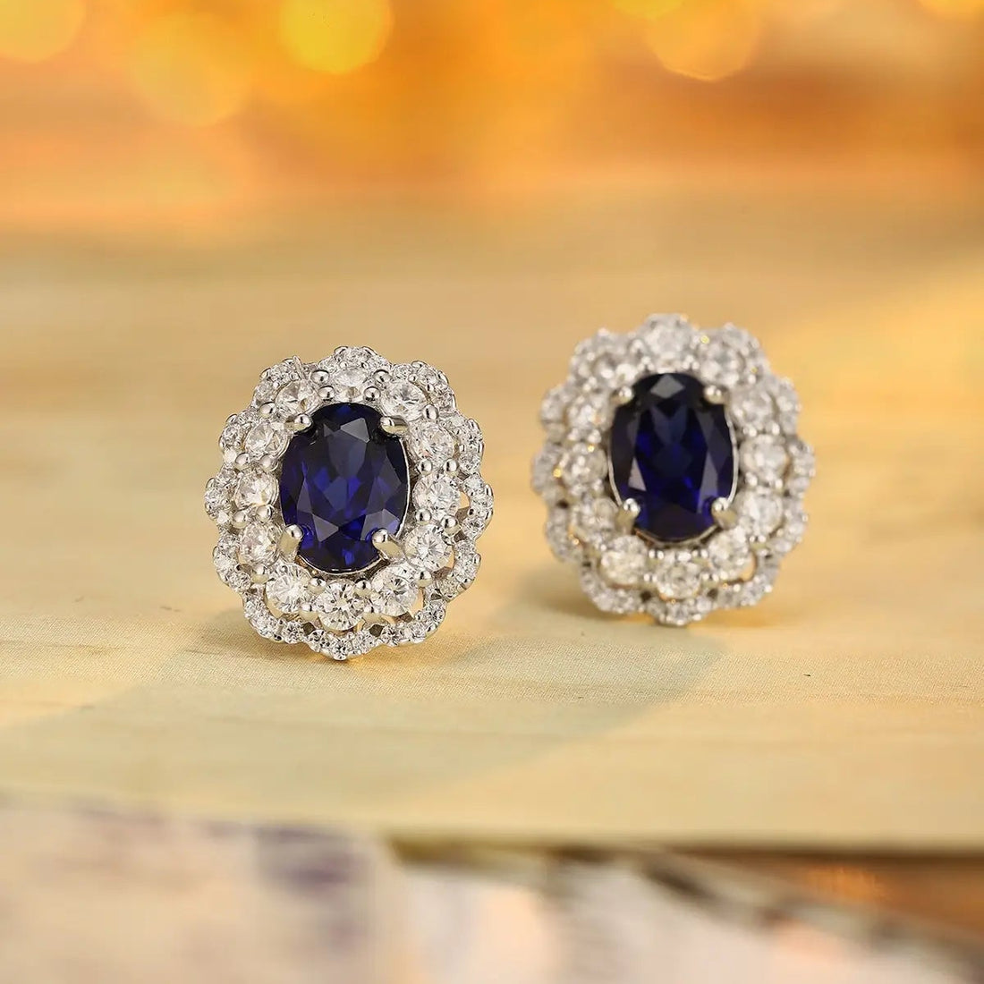 PT950 Lab Grown Diamond & Lab Grown Sapphire 2ct Oval Shape Earring