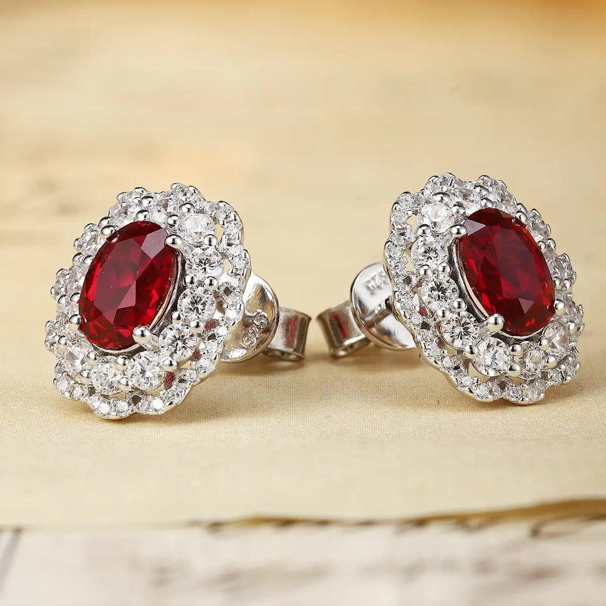 PT950 Lab Grown Diamond & Cultivated Ruby 2ct Oval Shape Earring