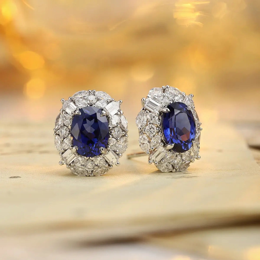 PT950 Lab Grown Diamond & Lab Grown Sapphire 3ct Oval Shape Earring