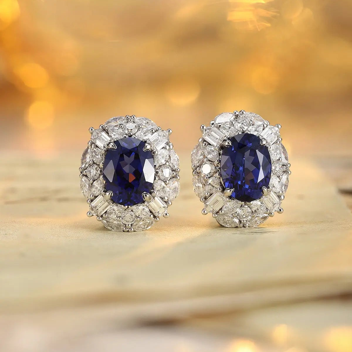 PT950 Lab Grown Diamond & Lab Grown Sapphire 3ct Oval Shape Earring