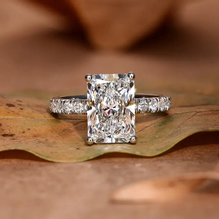 18K Lab Grown Diamond Redien Cut Ring
