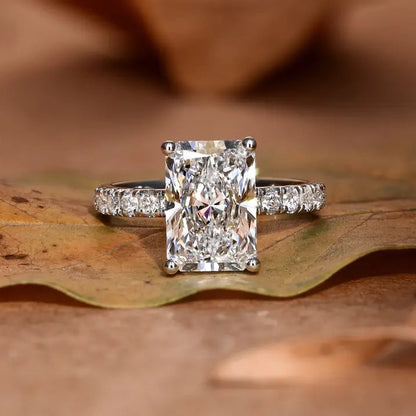 18K Lab Grown Diamond Redien Cut Ring
