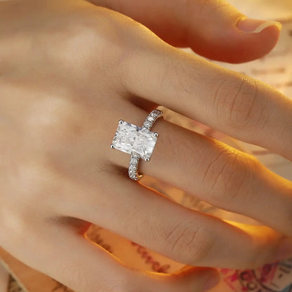 18K Lab Grown Diamond Redien Cut Ring