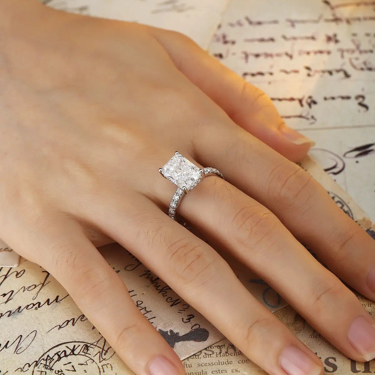 18K Lab Grown Diamond Redien Cut Ring