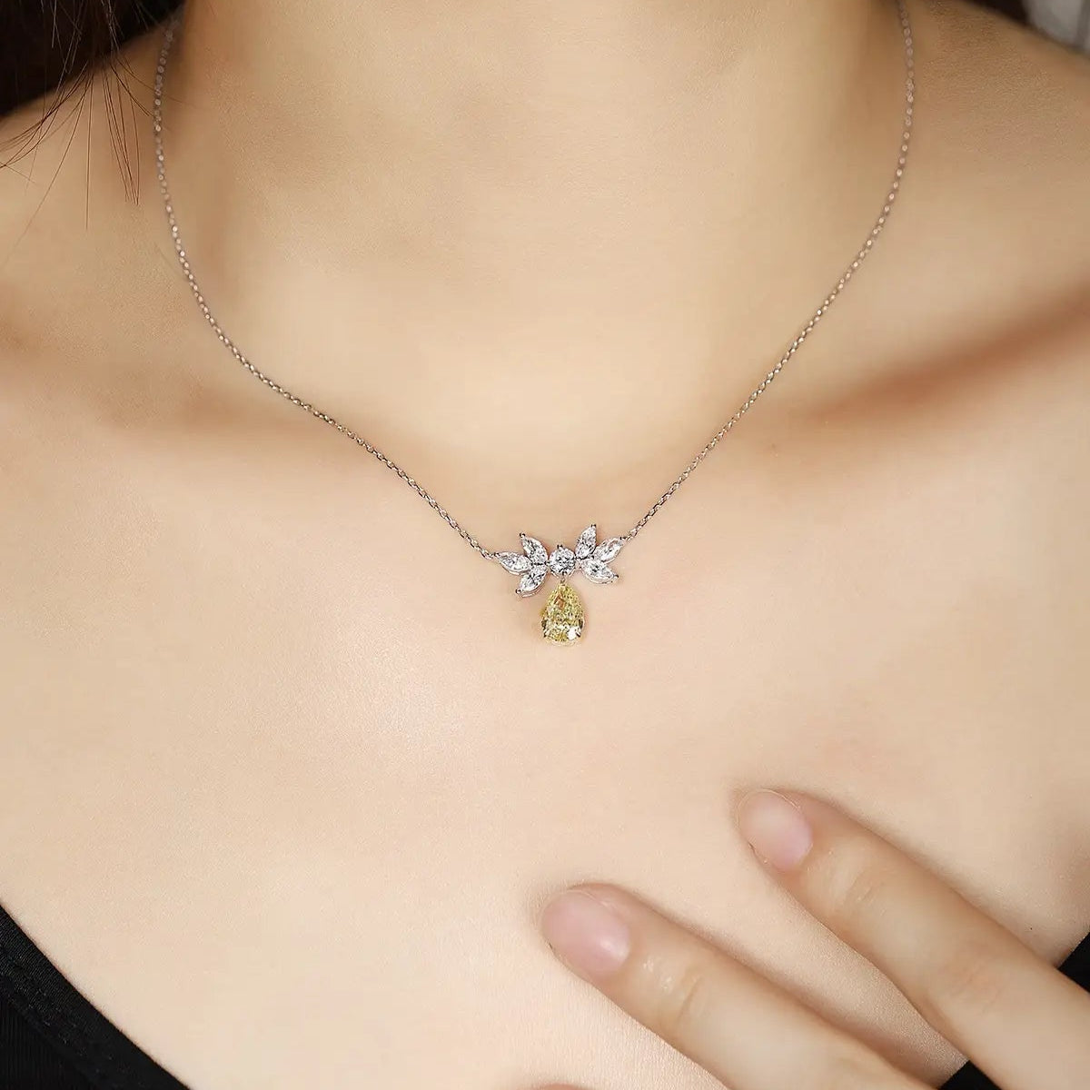 18K Lab Grown Yellow Diamond Pear Shape Necklace
