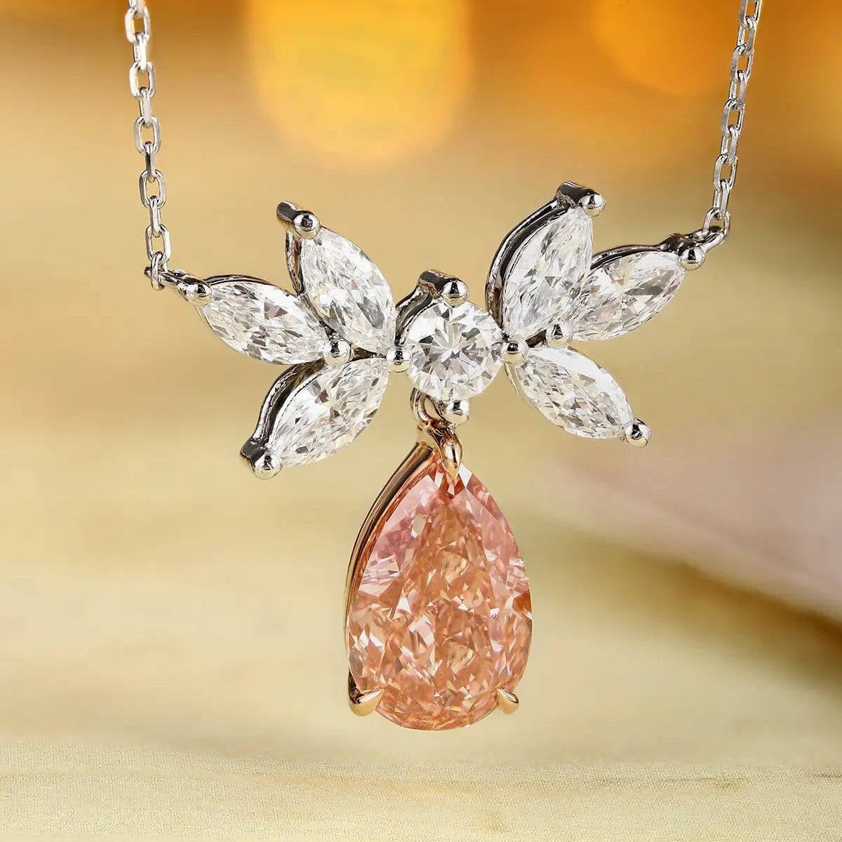 18K Gold&PT950 Lab Grown Pink Diamond Pear Shape Necklace