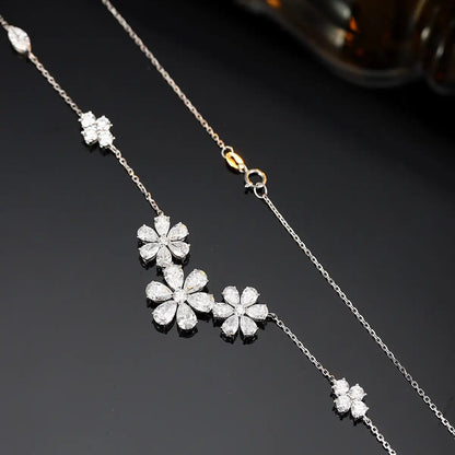 18K Lab Grown Diamond Flower Cluster Necklace