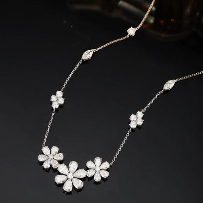 18K Lab Grown Diamond Flower Cluster Necklace