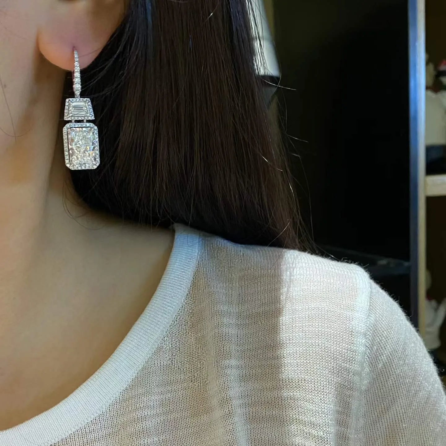 18K Gold Radiant Lab Diamond Drop Earrings IGI VVS2 F Color